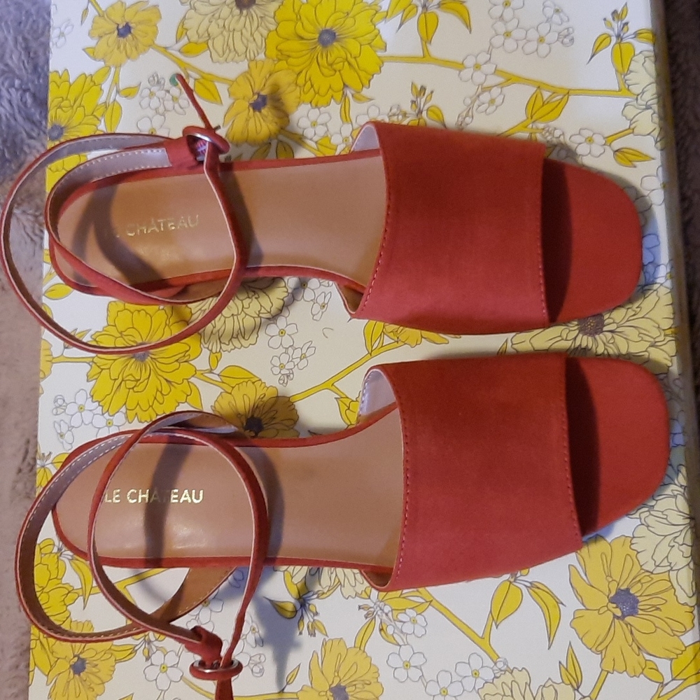 Le Chateau Faux Suede Dark Orange Sandals, Sz 39